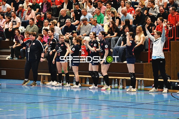 Jubel der Mainz 05-Bank