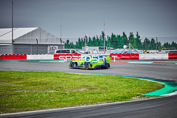 Luca Ludwig (1, Scherer Sport PHX) auf Strecke