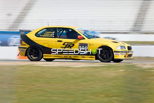 Ivan Tochev fährt während des Rennens