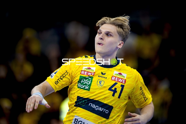 Elias Cidudad-Benitez (41; Rhein Neckar Löwen) in Aktion