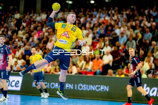 Wurf Jannik Kohlbacher (80;Rhein Neckar Löwen)
