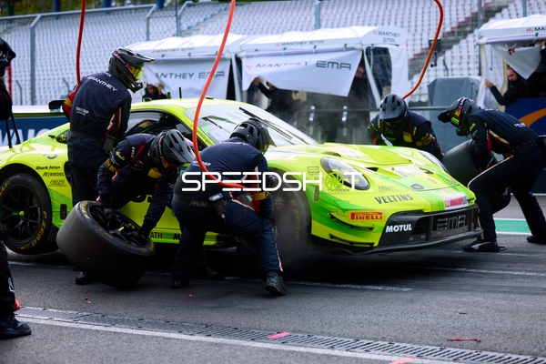 Boxenstopp beim Rennen