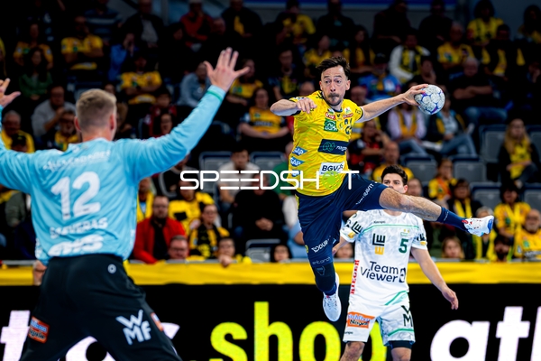 Patrick Groetzki (24; Rhein Neckar Löwen) wirft aufs Tor