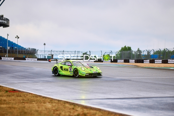 Manthey EMA (911): Kevin Estre, Patrick Pilet auf nasser Strecke