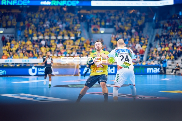 Zweikampf zwischen zwei Spielern