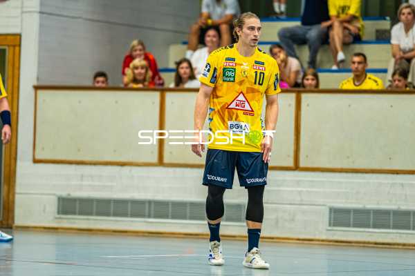Handball I Herren I Saison 2024-2025 I Daikin Handballbundesliga I Testspiel I Rhein-Neckar Löwen - Frisch AUF! Göppingen I 29.08.2024 Juri Knorr (10, Rhein-Neckar Löwen)
Ort: Kronau, Germany
Datum: 29.08.2024 - Juri Knorr, Sebastian Hinze, David Späth