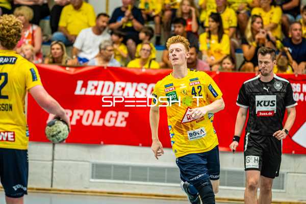 Handball I Herren I Saison 2024-2025 I Daikin Handballbundesliga I Testspiel I Rhein-Neckar Löwen - Frisch AUF! Göppingen I 29.08.2024 Jon Lindenchrone Andersen (42, Rhein-Neckar Löwen)
Ort: Kronau, Germany
Datum: 29.08.2024 - David Späth, Jon Lindenchrone Andersen