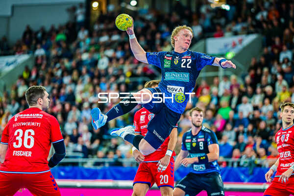 Handball I Herren I Saison 2024-2025 I Daikin Handballbundesliga I 2. Spieltag I SG BBM Bietigheim - Rhein-Neckar Löwen I 14.09.2024 Gustav Davidsson (22, Rhein-Neckar Löwen)
Ort: Bietigheim-Bissingen, Germany
Datum: 14.09.2024 - Gustav Davidsson, Steven Plucnar Jacobsen