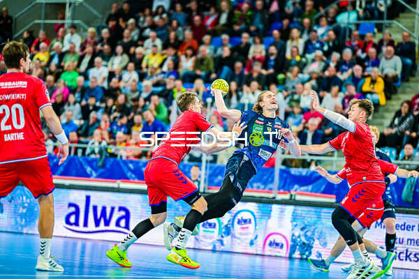 Handball I Herren I Saison 2024-2025 I Daikin Handballbundesliga I 2. Spieltag I SG BBM Bietigheim - Rhein-Neckar Löwen I 14.09.2024 Juri Knorr (10, Rhein-Neckar Löwen)
Ort: Bietigheim-Bissingen, Germany
Datum: 14.09.2024 - Juri Knorr