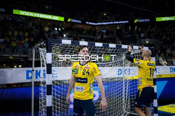 Abwehraktion von Patrick Groetzki (24; Rhein Neckar Löwen)