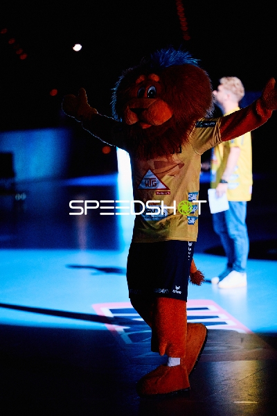 Maskottchen-Performance