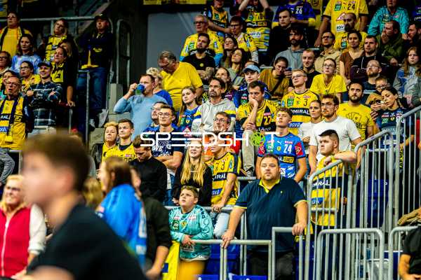 Handball I Herren I Saison 2024-2025 I Daikin Handballbundesliga I 9. Spieltag I Rhein-Neckar Löwen - ThSV Eisenach I 01.11.2024 Zuschauer
Ort: Mannheim, Germany
Datum: 01.11.2024 - Halil Jaganjac, Jannik Kohlbacher