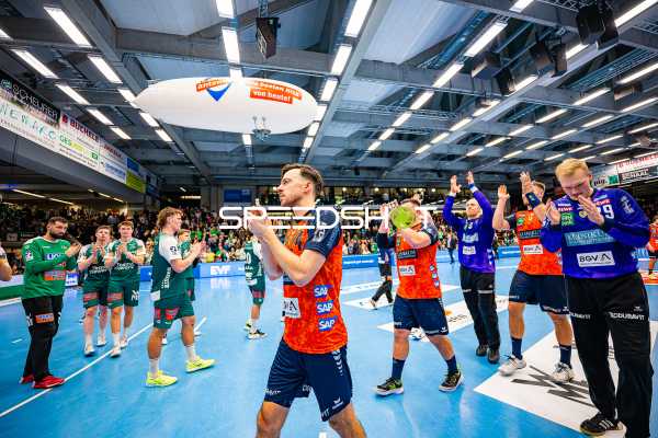 Handball I Herren I Saison 2024-2025 I Daikin Handballbundesliga I 11. Spieltag I Frisch AUF! Göppingen - Rhein-Neckar Löwen I 23.11.2024 Jubel, Patrick Groetzki (24, Rhein-Neckar Löwen)
Ort: Göppingen, Germany
Datum: 23.11.2024 - Jubel, Patrick Groetzki