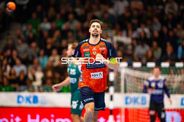 Handball I Herren I Saison 2024-2025 I Daikin Handballbundesliga I 11. Spieltag I Frisch AUF! Göppingen - Rhein-Neckar Löwen I 23.11.2024 Jubel, Ivan Martinovic (5, Rhein-Neckar Löwen)
Ort: Göppingen, Germany
Datum: 23.11.2024 - Jubel, Ivan Martinovic, Ivan Martinović