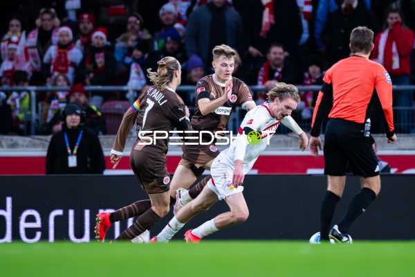 Fußball I Herren I Saison 2024-2025 I 1. Bundesliga I 15. Spieltag I VfB Stuttgart - FC St. Pauli I 21.12.2024