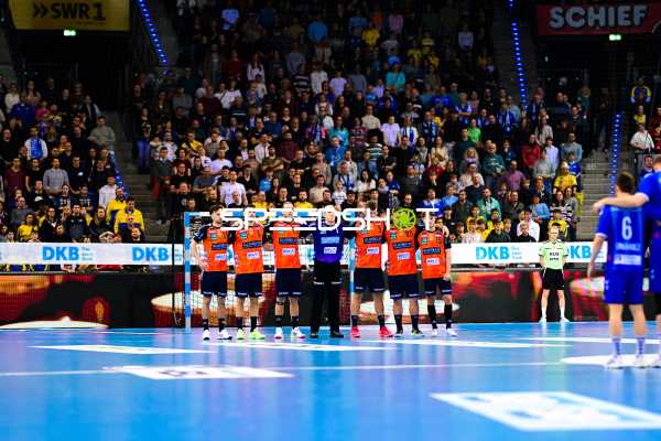 Handball I Herren I Saison 2024-2025 I Daikin Handballbundesliga I 16. Spieltag I TVB Stuttgart - Rhein-Neckar Löwen I 23.12.2024