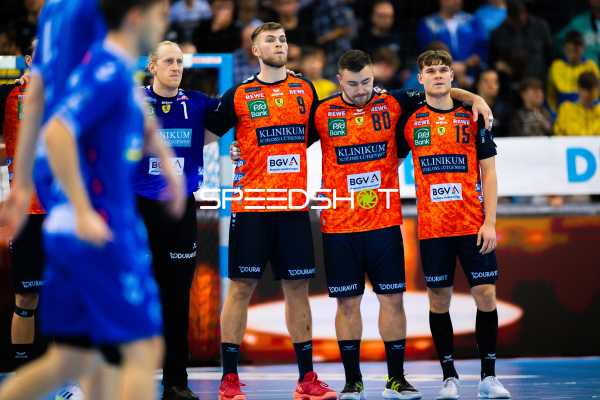 Handball I Herren I Saison 2024-2025 I Daikin Handballbundesliga I 16. Spieltag I TVB Stuttgart - Rhein-Neckar Löwen I 23.12.2024