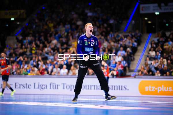 Handball I Herren I Saison 2024-2025 I Daikin Handballbundesliga I 16. Spieltag I TVB Stuttgart - Rhein-Neckar Löwen I 23.12.2024 Jubel, David Späth (29, Rhein-Neckar Löwen)
Ort: Stuttgart, Germany
Datum: 23.12.2024 - Jubel, David Späth