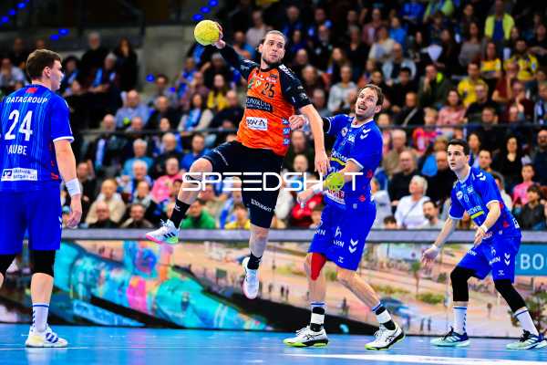 Handball I Herren I Saison 2024-2025 I Daikin Handballbundesliga I 16. Spieltag I TVB Stuttgart - Rhein-Neckar Löwen I 23.12.2024