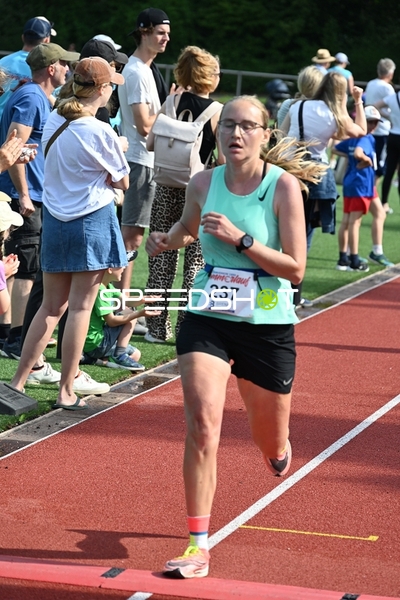 Läuferin beim TVE Sommerlauf