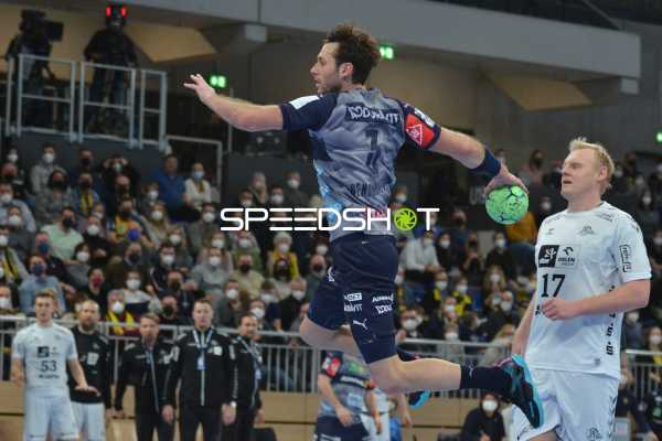 Handball I Herren I Saison 2021-2022 I DHB-Pokal I Viertelfinale I Rhein-Neckar Löwen - THW Kiel I 06.02.2022 Wurf von Uwe Gensheimer (#3, Rhein-Neckar Löwen)
Ort: Heidelberg, Germany
Datum: 06.02.2022 - David Späth