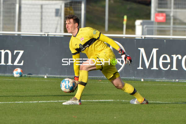 Fußball I Herren I Saison 2021-2022 I Regionalliga Südwest I 24. Spieltag I VfB Stuttgart II - 1. FSV Mainz 05 II I 12.02.2022 Florian Schock (#12, VfB Stuttgart II)
Ort: Stuttgart, Germany
Datum: 12.02.2022