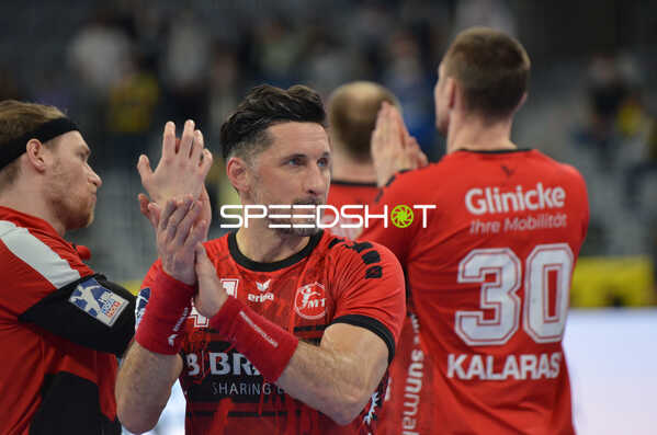 Handball I Herren I Saison 2021-2022 I Liqui Moly Handballbundesliga I 24.Spieltag I Rhein-Neckar Löwen - MT Melsungen I 13.03.2022 Schwerer Gang für Alexander Petersson (#41, MT Melsungen) bei seinem letzten Spiel in der SAP Arena
Ort: Mannheim, Germany
Datum: 13.03.2022