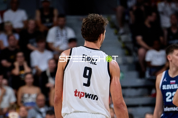 Franz Wagner (9; Deutschland) auf dem Court