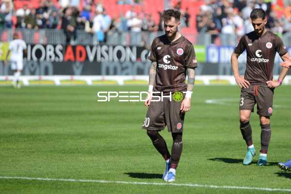 Fußball I Herren I Saison 2021-2022 I 2. Bundesliga I 30.Spieltag I SV Sandhausen - FC St. Pauli I 16.04.2022 Marcel Hartel (#30, FC St. Pauli) entäuscht
Ort: Sandhausen, Germany
Datum: 16.04.2022