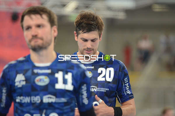 Handall I Herren I Saison 2021-2022 I 2. HBL I 30.Spieltag I SG BBM Bietigheim - HSG 2000 Coburg I 18.05.2022 Hängende Köpfe bei Paco Barthe (#20, SGBBM Bietigheim) und Christian Schaefer (#11, SGBBM Bietigheim)
Ort: Bietigheim-Bissingen, Germany
Datum: 18.05.2022