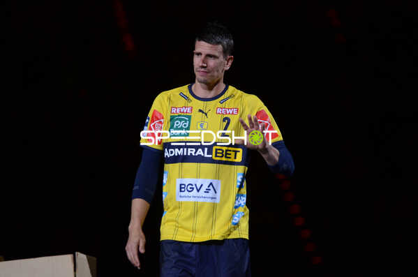 Handball I Herren I Saison 2021-2022 I Liqui Moly Handballbundesliga I 33.Spieltag I Rhein-Neckar Löwen - THW Kiel I 08.06.2022 Andy Schmid (#2, Rhein-Neckar Löwen) bei seinem Abschied
Ort: Mannheim, Germany
Datum: 08.06.2022