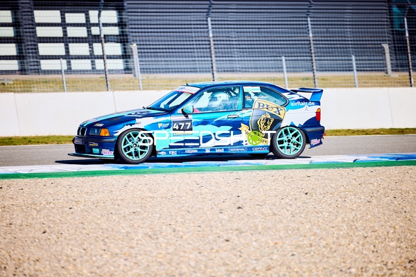Heiko Sandherr fährt im BMW 318i Cup