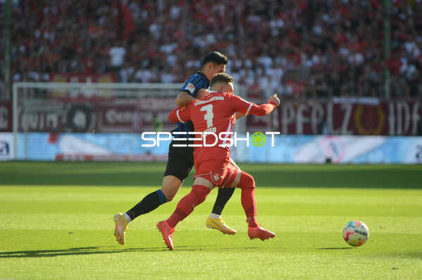 Fußball I Herren I Saison 2022-2023 I 2. Bundesliga I 4. Spieltag I 1. FC Kaiserslautern - SC Paderborn 07 I 12.08.2022 Marlon Ritter (#7, 1. FC Kaiserslautern) kämpft um den Ball
Ort: Kaiserslautern, Germany
Datum: 12.08.2022