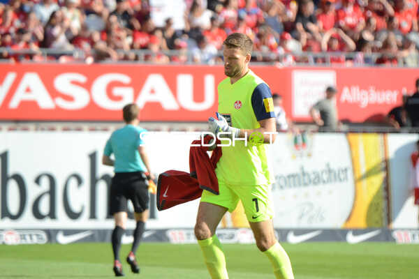 Fußball I Herren I Saison 2022-2023 I 2. Bundesliga I 4. Spieltag I 1. FC Kaiserslautern - SC Paderborn 07 I 12.08.2022 Andreas Luthe (#1, 1. FC Kaiserslautern)
Ort: Kaiserslautern, Germany
Datum: 12.08.2022