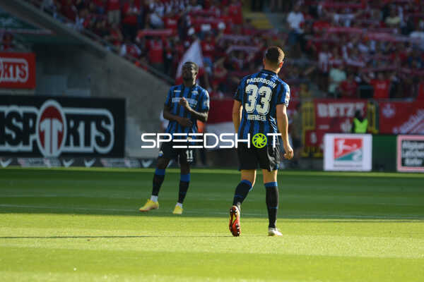 Fußball I Herren I Saison 2022-2023 I 2. Bundesliga I 4. Spieltag I 1. FC Kaiserslautern - SC Paderborn 07 I 12.08.2022 Marcel Hoffmeier (#33, SC Paderborn 07)
Ort: Kaiserslautern, Germany
Datum: 12.08.2022