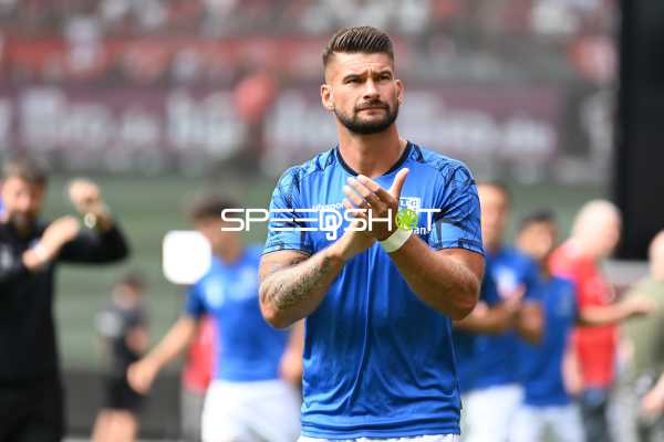 Fußball I Herren I Saison 2022-2023 I 2. Bundesliga I 6. Spieltag I 1. FC Kaiserslautern - 1. FC Magdeburg I 28.08.2022 Kai Brünker (#9, 1. FC Magdeburg) beim aufwärmen
Ort: Kaiserslautern, Germany
Datum: 28.08.2022