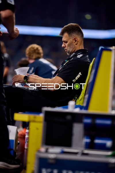 Torwarttrainer in der Halle