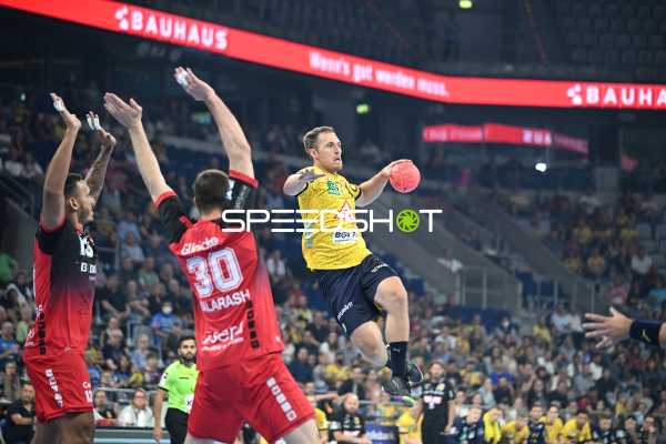 Handball I Herren I Saison 2022-2023 I Liqui Moly Handballbundesliga I 1. Spieltag I Rhein-Neckar Löwen - MT Melsungen I 03.09.2022 Albin Lagergren (#23, Rhein-Neckar Löwen) in der Luft
Ort: Mannheim, Germany
Datum: 03.09.2022