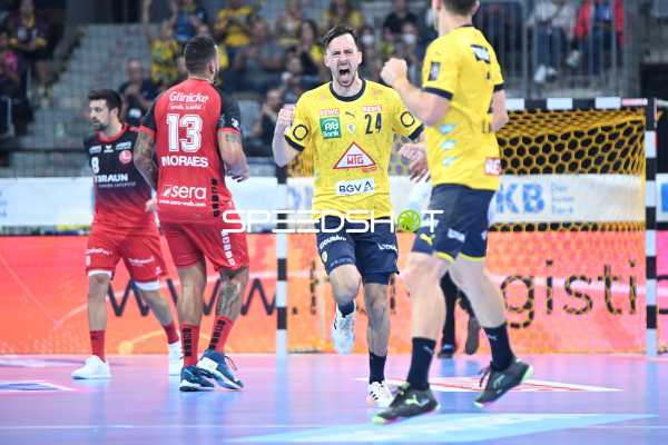 Handball I Herren I Saison 2022-2023 I Liqui Moly Handballbundesliga I 1. Spieltag I Rhein-Neckar Löwen - MT Melsungen I 03.09.2022 Jubel von Patrick Groetzki (#24, Rhein-Neckar Löwen)
Ort: Mannheim, Germany
Datum: 03.09.2022 - Patrick Groetzki, Jannik Kohlbacher