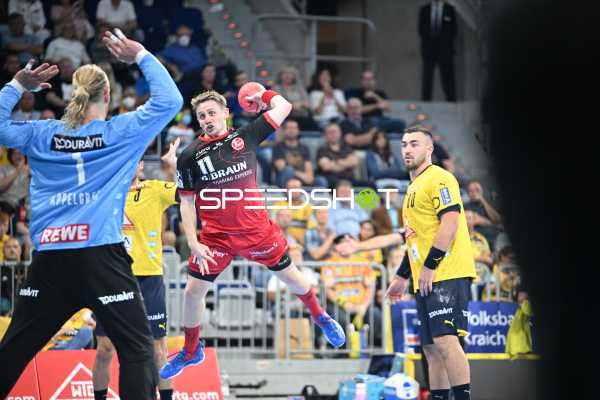 Handball I Herren I Saison 2022-2023 I Liqui Moly Handballbundesliga I 1. Spieltag I Rhein-Neckar Löwen - MT Melsungen I 03.09.2022 Wurf von Dimitri Ignatov (#11, MT Melsungen) gegen Mikael Appelgren (#1, Rhein-Neckar Löwen)
Ort: Mannheim, Germany
Datum: 03.09.2022 - Jannik Kohlbacher