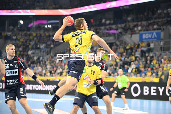 Handball I Herren I Saison 2022-2023 I Liqui Moly Handballbundesliga I 5. Spieltag I Rhein-Neckar Löwen - SG Flensburg-Handewitt I 24.09.2022 Wurf von Albin Lagergren (#23, Rhein-Neckar Löwen)
Ort: Mannheim, Germany
Datum: 24.09.2022 - Jannik Kohlbacher