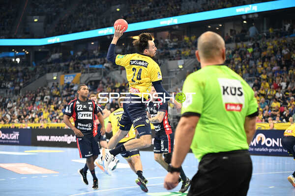 Handball I Herren I Saison 2022-2023 I Liqui Moly Handballbundesliga I 5. Spieltag I Rhein-Neckar Löwen - SG Flensburg-Handewitt I 24.09.2022 Wurf von Patrick Groetzki (#24, Rhein-Neckar Löwen)
Ort: Mannheim, Germany
Datum: 24.09.2022 - Larsen Mads Mensah