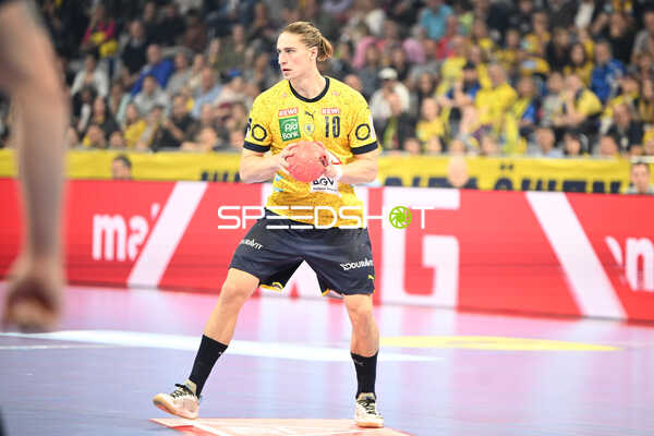 Handball I Herren I Saison 2022-2023 I Liqui Moly Handballbundesliga I 5. Spieltag I Rhein-Neckar Löwen - SG Flensburg-Handewitt I 24.09.2022 Juri Knorr (#10, Rhein-Neckar Löwen) am Ball
Ort: Mannheim, Germany
Datum: 24.09.2022 - Juri Knorr