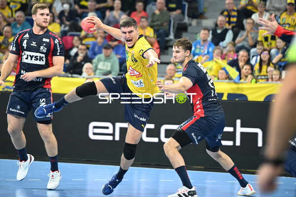 Handball I Herren I Saison 2022-2023 I Liqui Moly Handballbundesliga I 5. Spieltag I Rhein-Neckar Löwen - SG Flensburg-Handewitt I 24.09.2022 Wurf von Halil Jaganjac (#45, Rhein-Neckar Löwen)
Ort: Mannheim, Germany
Datum: 24.09.2022 - Halil Jaganjac