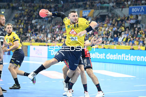 Handball I Herren I Saison 2022-2023 I Liqui Moly Handballbundesliga I 5. Spieltag I Rhein-Neckar Löwen - SG Flensburg-Handewitt I 24.09.2022 Wurf von Jannik Kohlbacher (#80, Rhein-Neckar Löwen)
Ort: Mannheim, Germany
Datum: 24.09.2022 - Jannik Kohlbacher