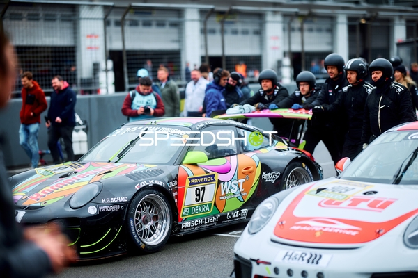 Boxenstopp mit Reeh, Julian (Nieder-Olm) (97): Mark Trompeter, Valentin Lachenmayer