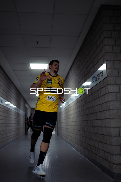 Halil Jaganjac (45; Rhein Neckar Löwen) läuft