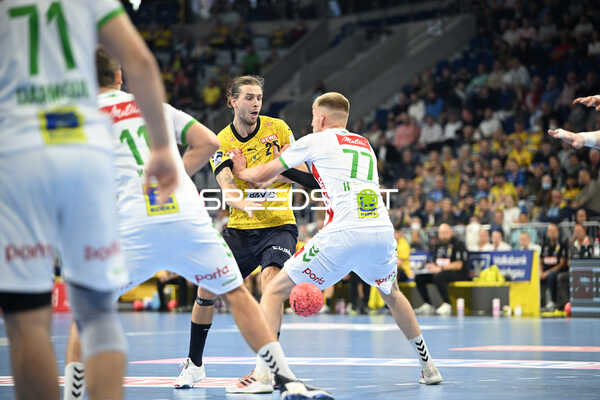Handball I Herren I Saison 2022-2023 I Liqui Moly Handballbundesliga I 7. Spieltag I Rhein-Neckar Löwen - GWD Minden I 06.10.2022 Pass von Olle Forsell Schefvert (#25, Rhein-Neckar Löwen)
Ort: Mannheim, Germany
Datum: 06.10.2022 - Olle Forsell_Schefvert