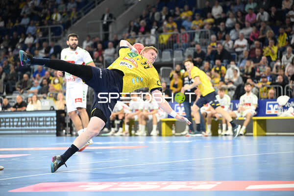 Handball I Herren I Saison 2022-2023 I Liqui Moly Handballbundesliga I 7. Spieltag I Rhein-Neckar Löwen - GWD Minden I 06.10.2022 Wurf von Ymir Örn Gislason (#33, Rhein-Neckar Löwen)
Ort: Mannheim, Germany
Datum: 06.10.2022