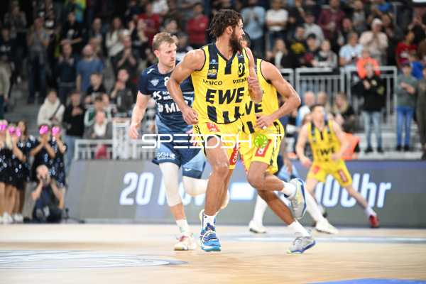 Basketball I Herren I Saison 2022-2023 I easyCredit BBL I 5. Spieltag I MLP Academics Heidelberg - EWE Baskets Oldenburg I 29.10.2022 MaCio Teague (#31, EWE Baskets Oldenburg)
Ort: Heidelberg, Germany
Datum: 29.10.2022
